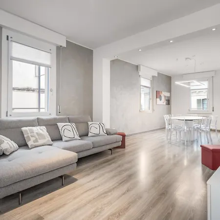 Flats4rent Elegance Luxury Lägenhet *