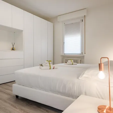 Flats4rent Elegance Luxury Βερόνα